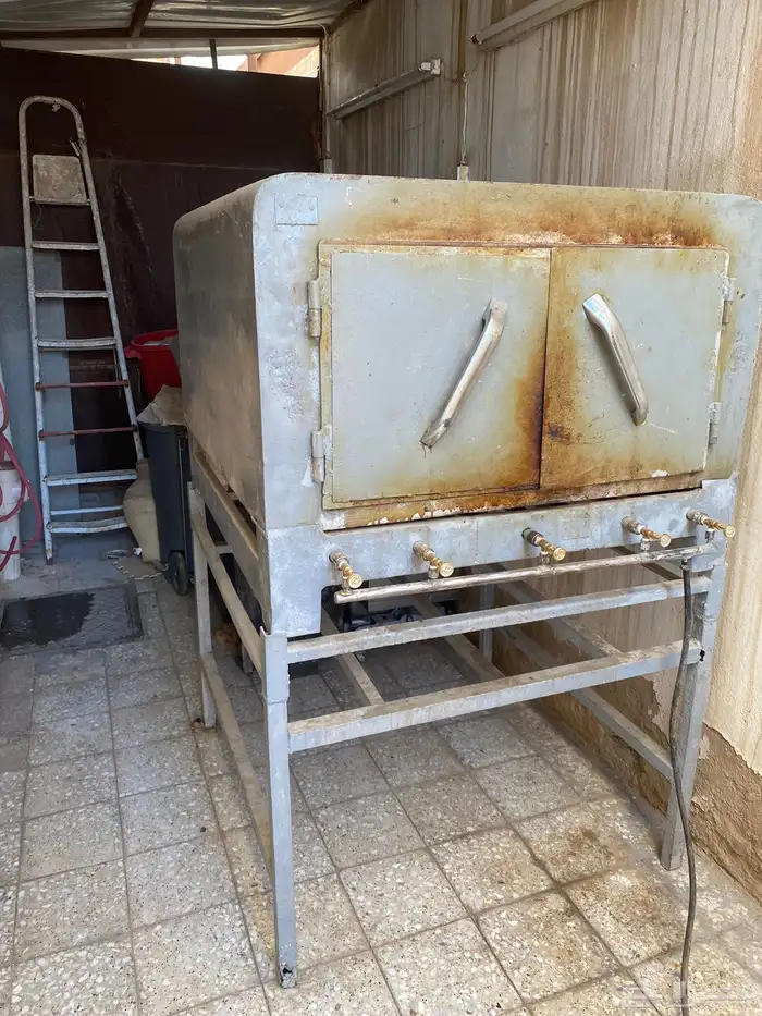 مجلس   طاولات   غرفة نوم 25