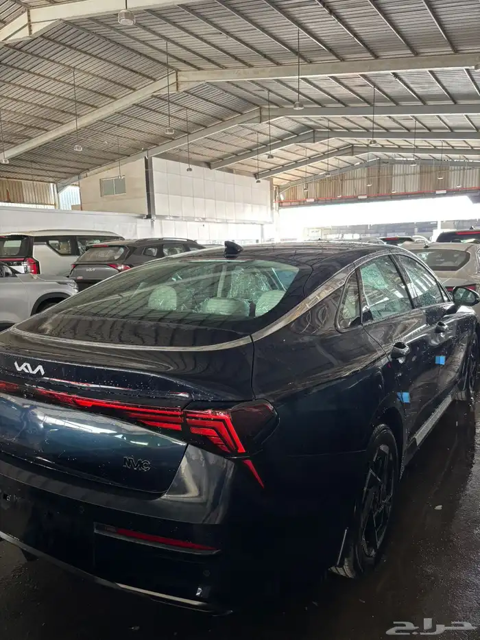 كيا K5 GLS 2026 مع عازل وحماية مجاني 3