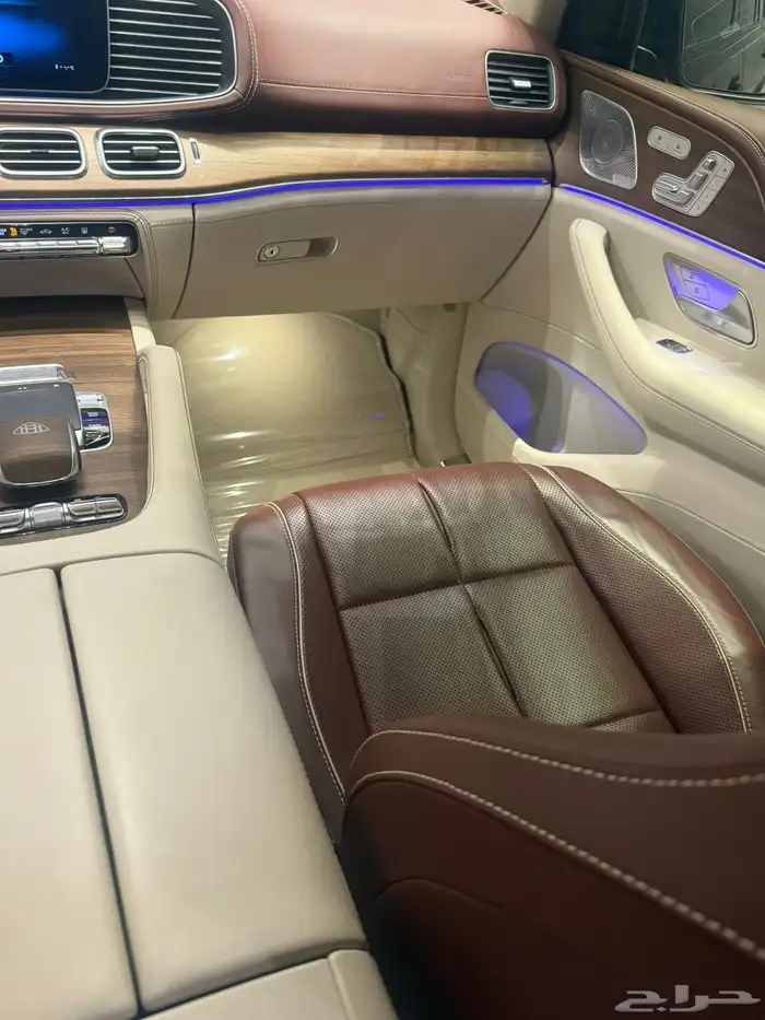 مايباخ GLS600 12