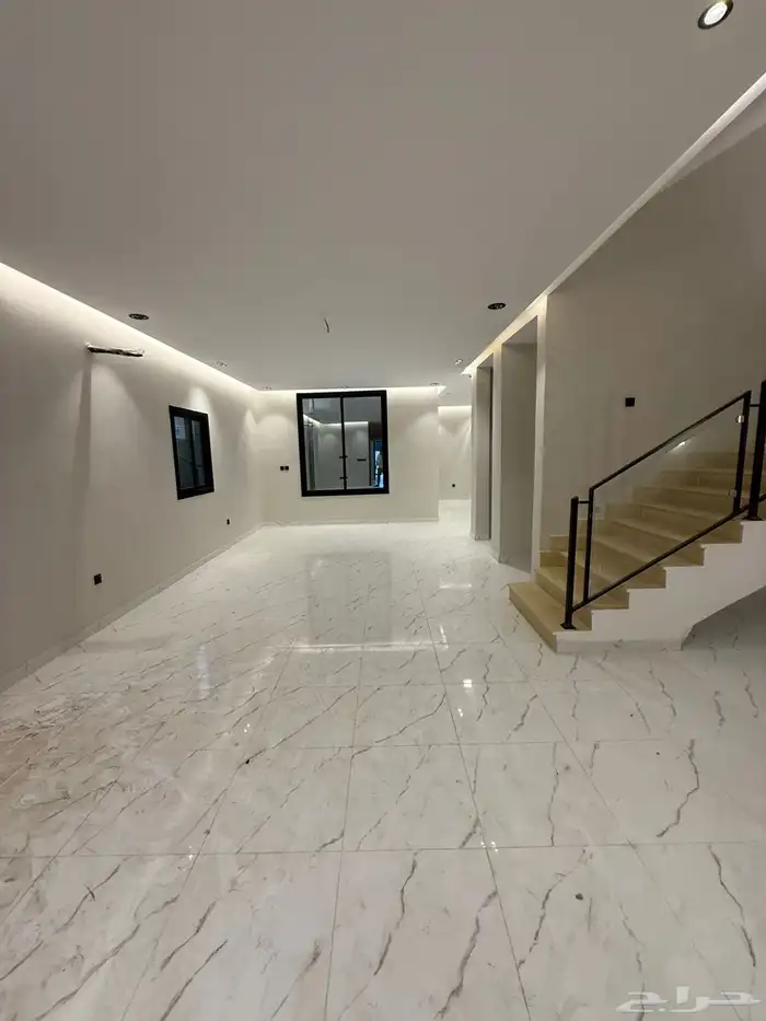 فله فاخره للبيع في حي الوفاء 17