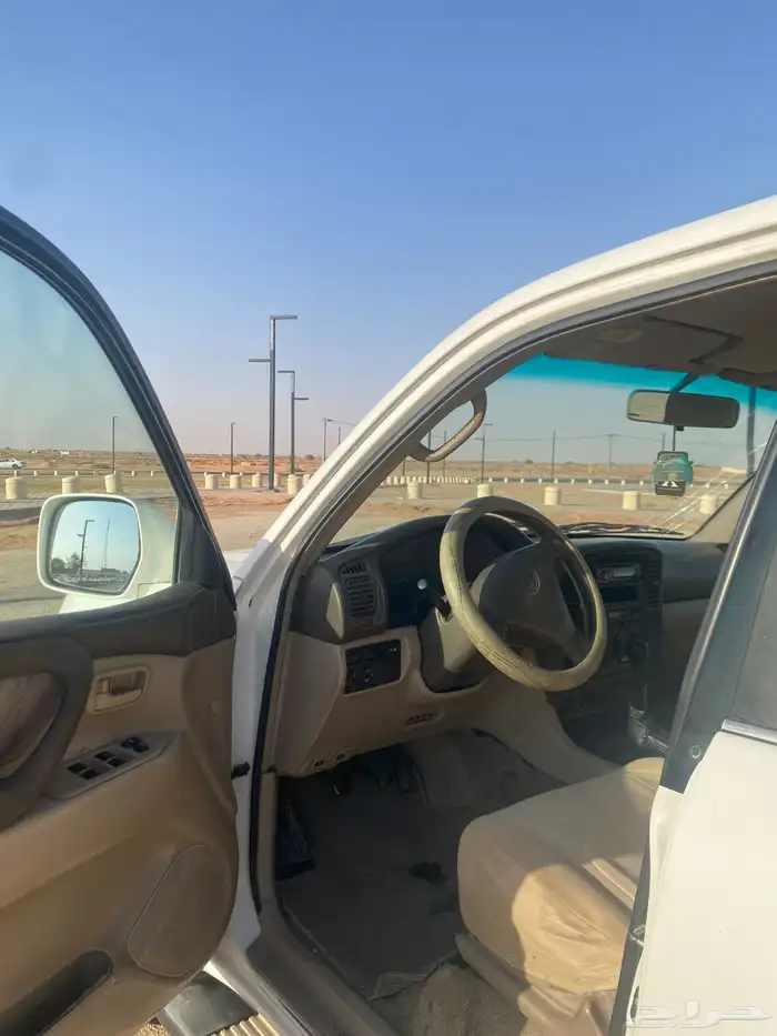 لاندكروزر 2001 6
