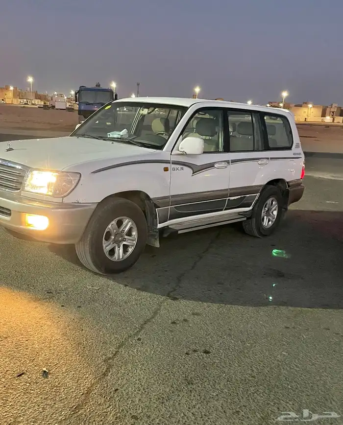 للبيع جيب مديل 2005 شررط 2