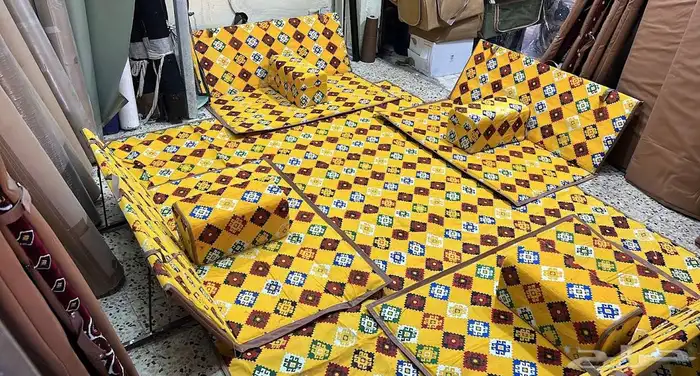 فرشات ارضيه وجلسات كامله ارضيه بتكاياتهن 3