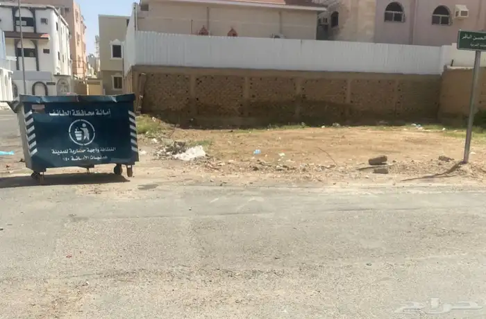 للبيع ارض في الحلقة الغربية 1