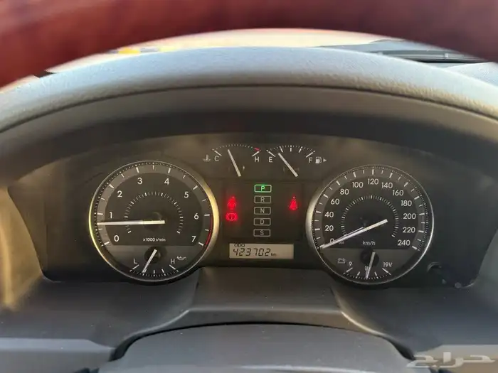 تويوتا لاندكروزر GXR 2013 سعودي 13