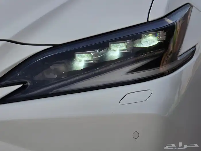 لكزس 2022 ES350 اف اسبورت 17