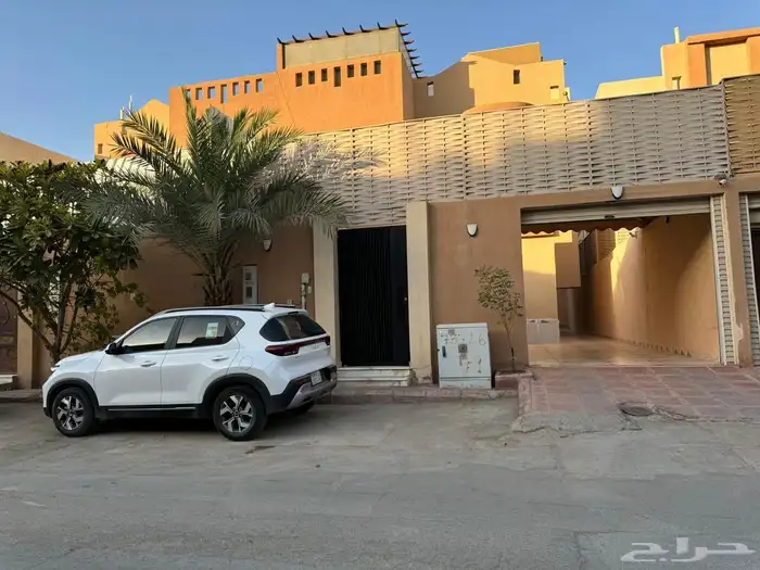 فيلا للبيع في الدار البيضاء بالقرب من جميع الخدمات 4