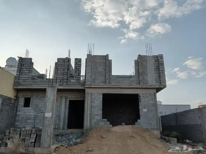 عمارة مكونه من فله عظم تحت الإنشاء 5