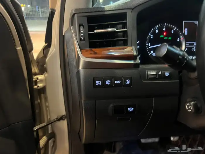 لكزس بريمي ذهبي DD vعداد 165000 21