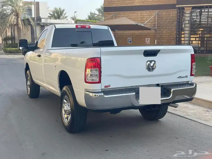 دودج رام 2023 4