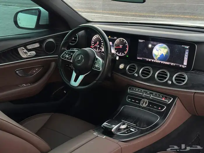 مرسيدس E300 خليجي موديل 2020 موجودة بدبي 8