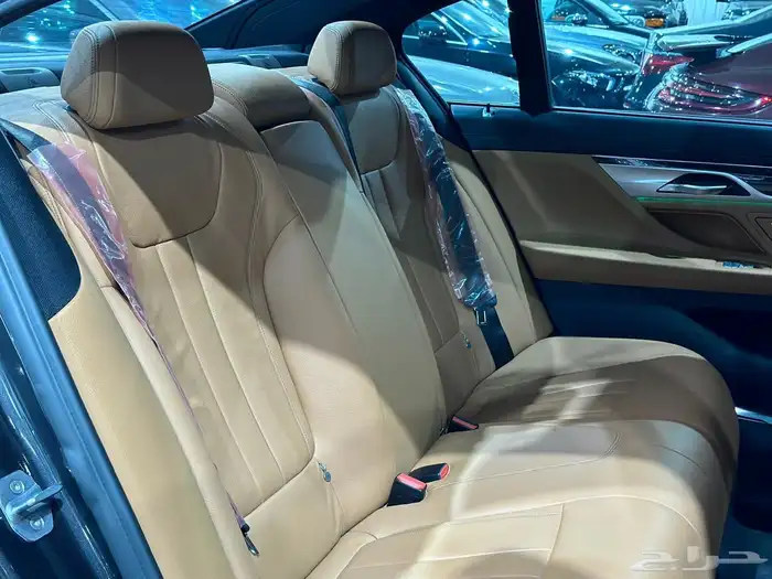 بي ام دبليو 730Li موديل 2020 الناغي 11