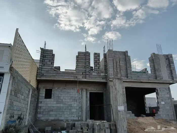 عمارة مكونه من فله عظم تحت الإنشاء 6
