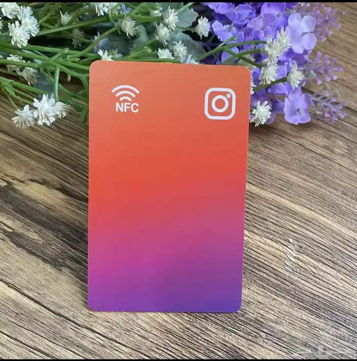 بطاقة سناب شات وتيك توك NFC للاضافات بشكل سريع 2