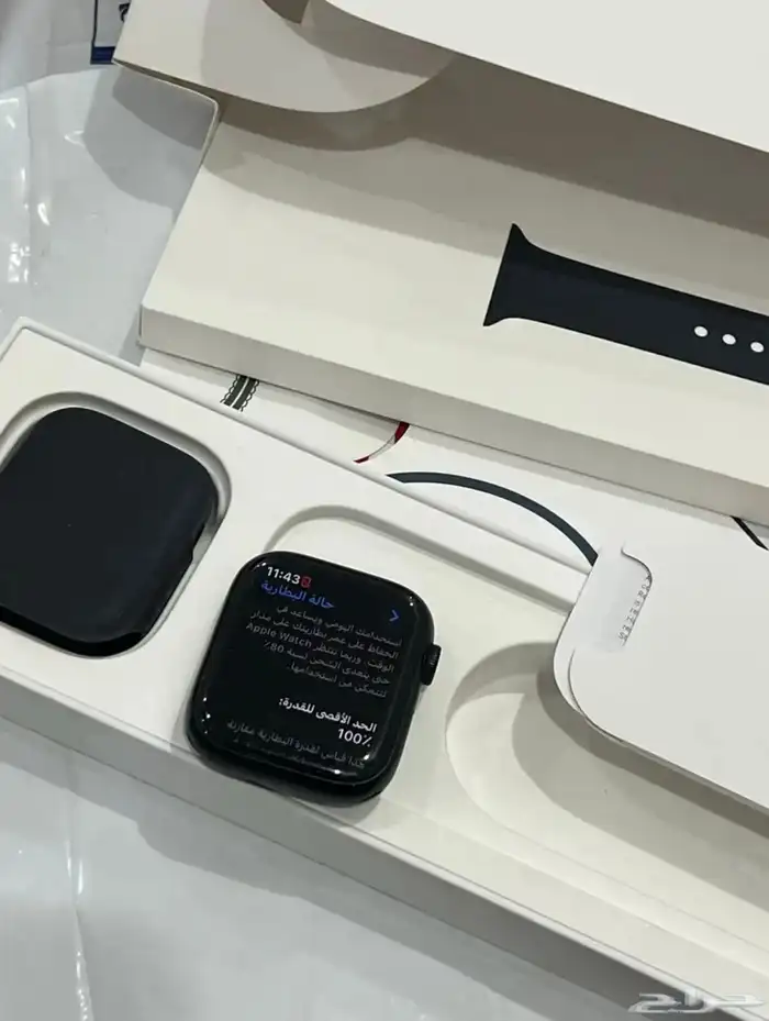ايفون 13 برو ماكس و ساعه ابل للبيع 9