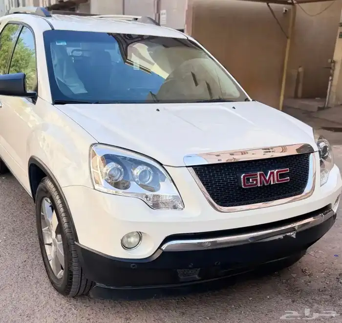 جمس (GMC) اكاديا نظيفة - ممشى قليل 0
