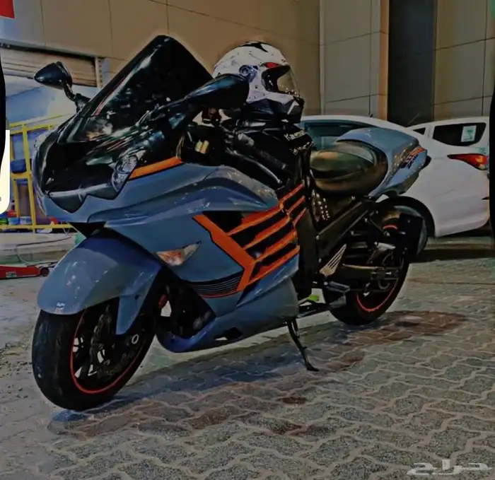 دباب كوزاكي حجم1400 موديل 2010 محول 2019 فيابر درجة أولى 1