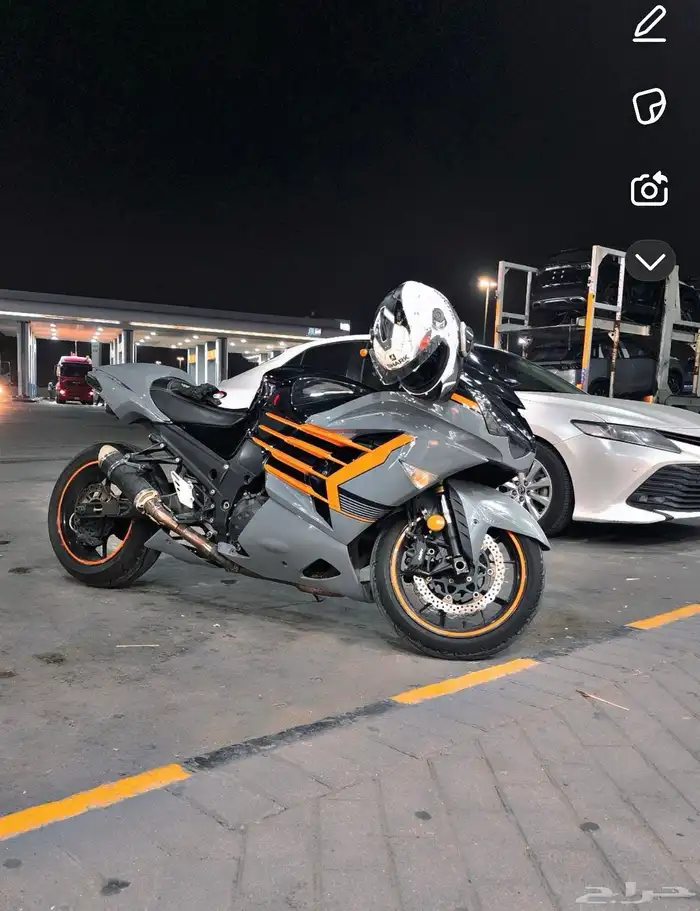 دباب كوزاكي حجم1400 موديل 2010 محول 2019 فيابر درجة أولى 2