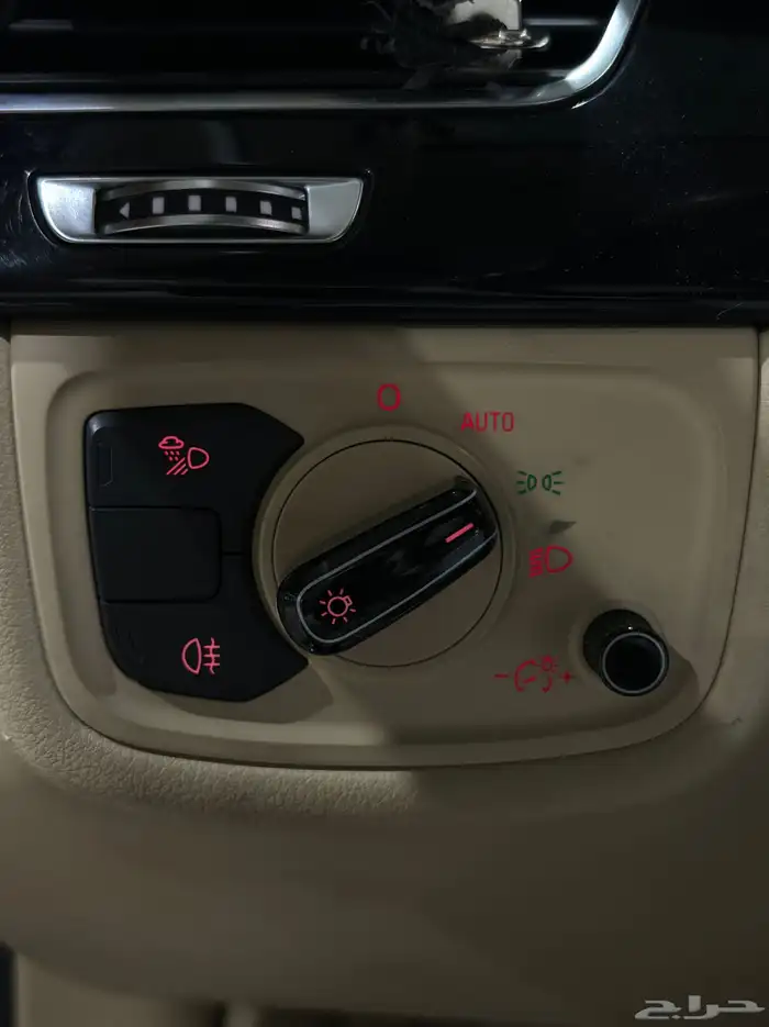 اودي A8 L لارج 2013 ممشى 79 الف 22