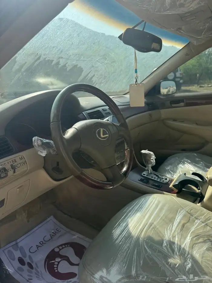 لكزز 300ES 2004 3