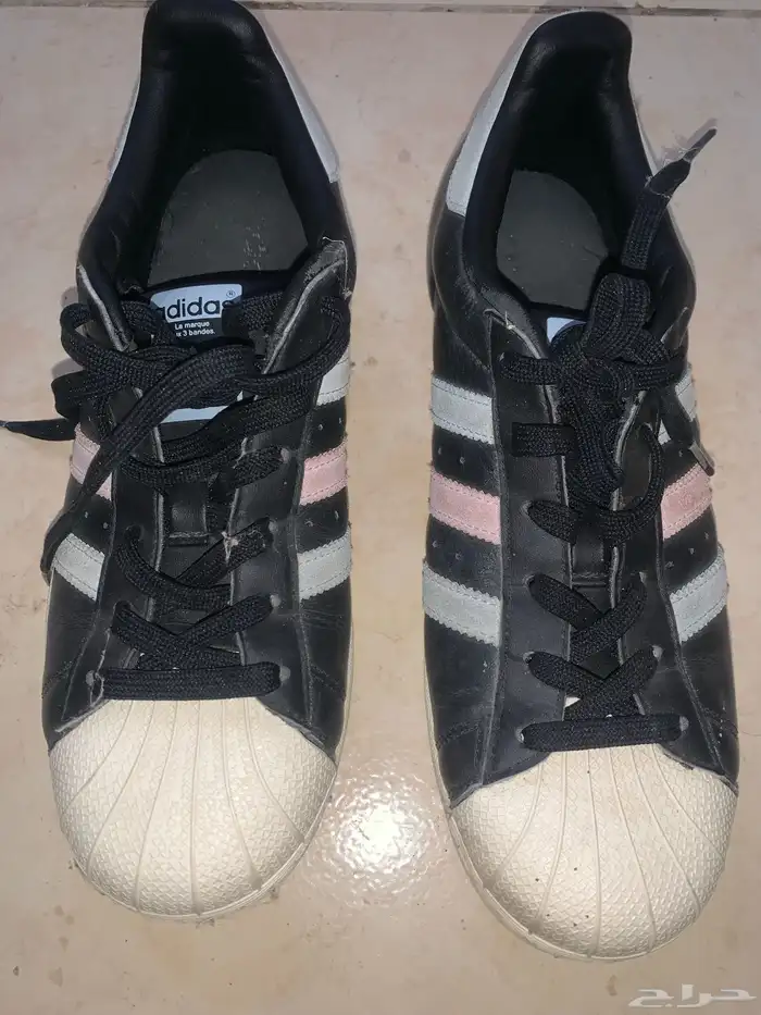 حذا ء رياضي 2