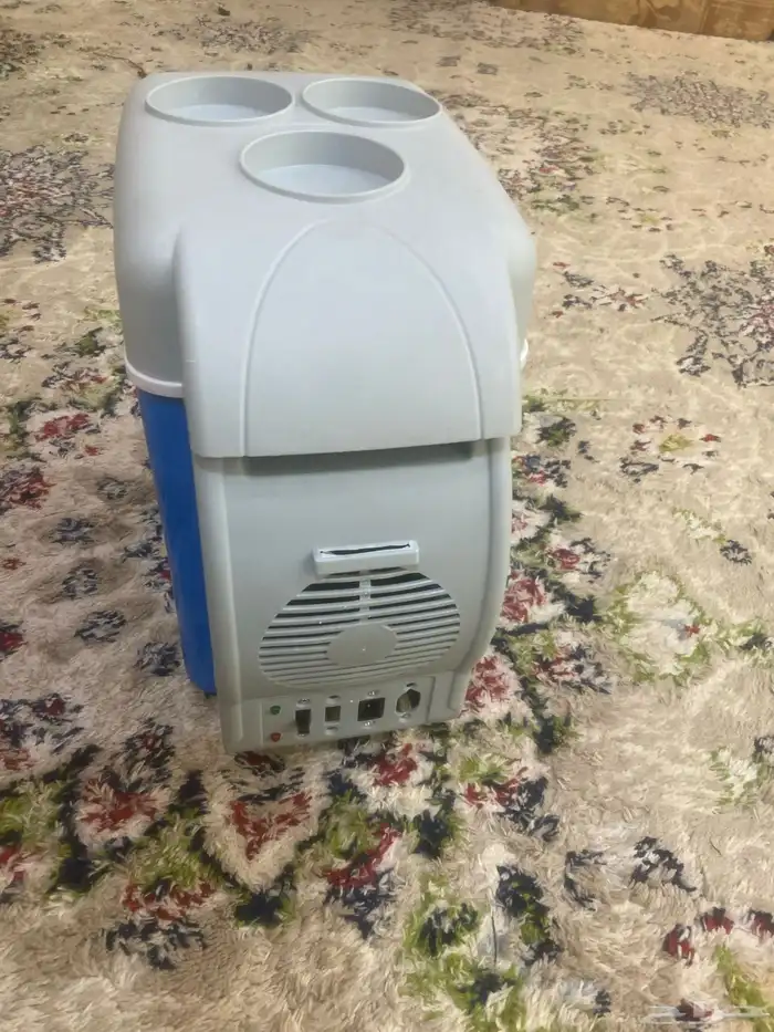 ثلاجة سيارة 1
