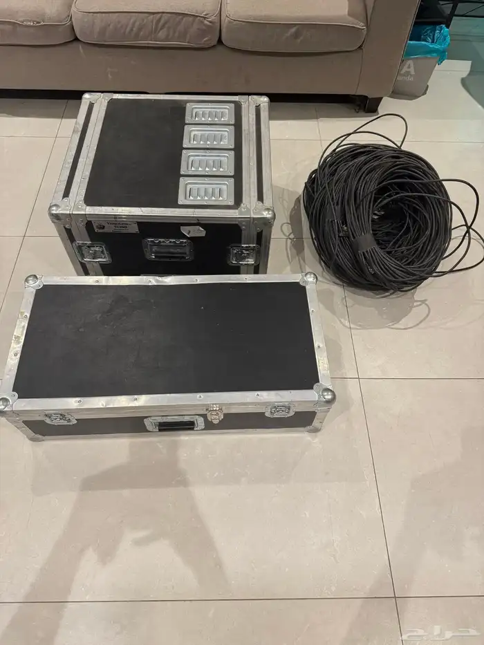 جهاز بث تلفزيوني احترافي NewTek TriCaster 860 Multi-Standar 18
