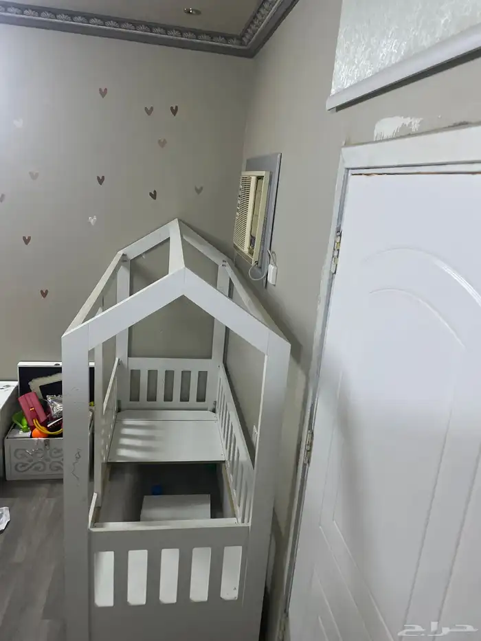 سرير اطفال للبيع 3