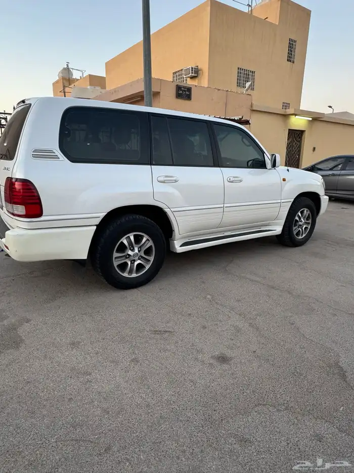 LX لكزس 2006 4