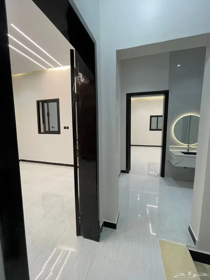 للبيع دور مع شقة مستقلة حي الريان حفر الباطن 28