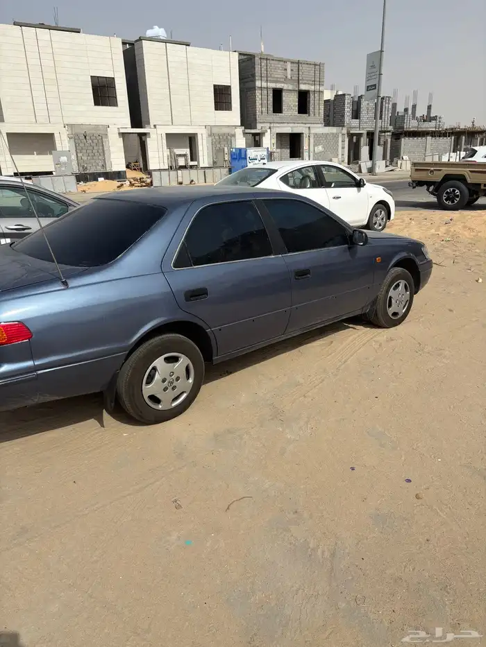كامري موديل 2000 1