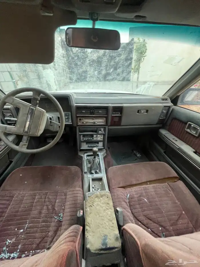 نيسان لوريل 1985 200L تشليح قطع 13