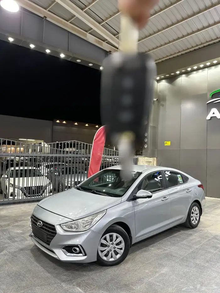 اكسنت 2020 فضي 1.6 لدى معرض(عبيد الرشيدي) 24