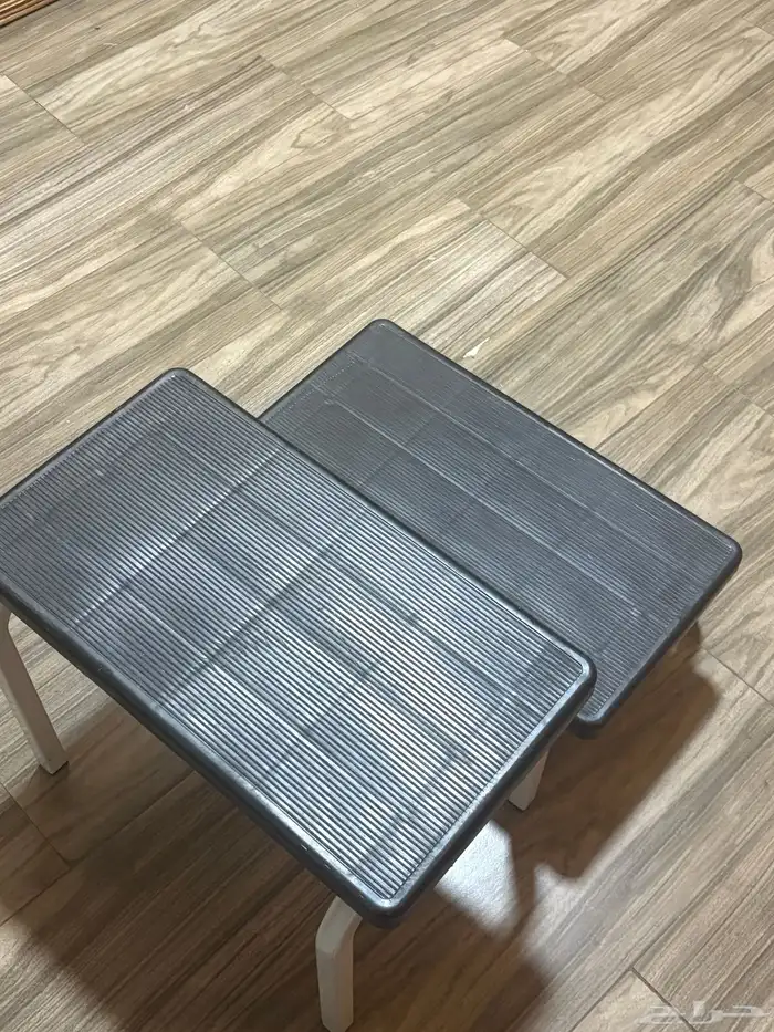 كرسي لمساعدة كبار السن 0