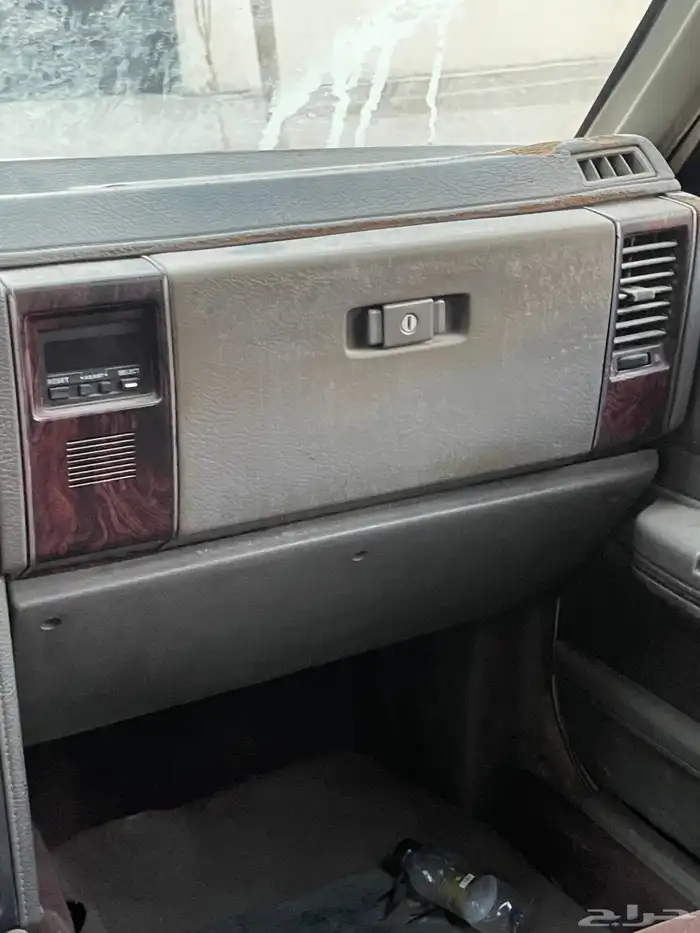 نيسان لوريل 1985 200L تشليح قطع 16