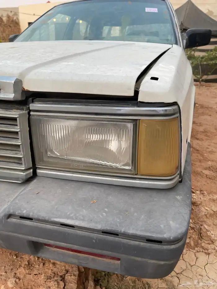 نيسان لوريل 1985 200L تشليح قطع 44