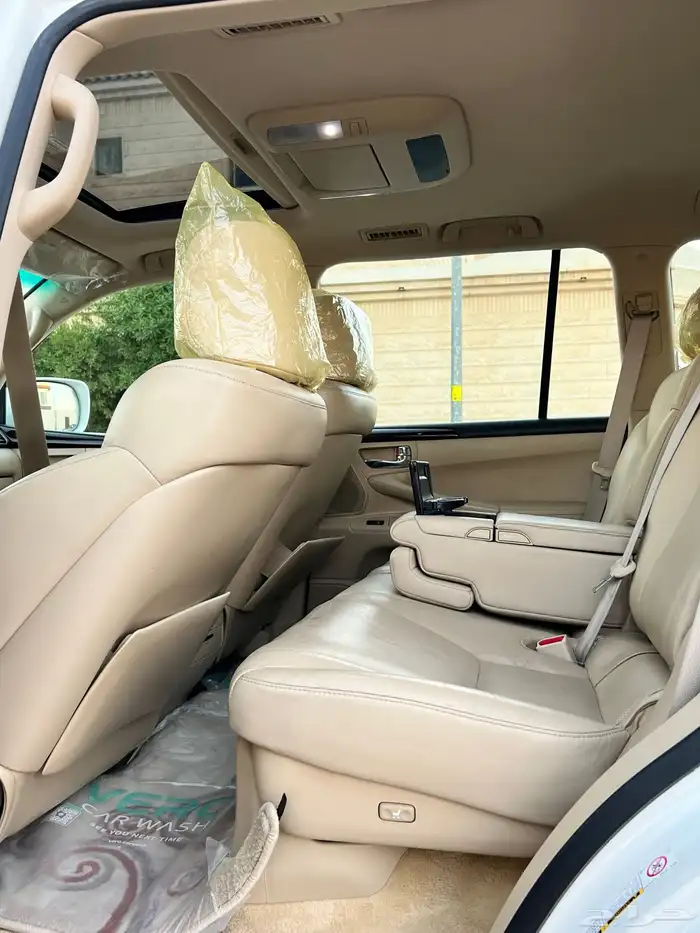 لكزس LX 570 - 2011 فل - وكالة 28