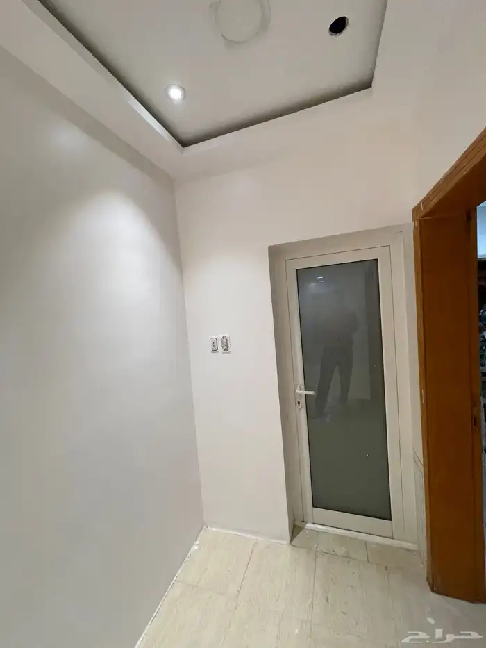 للبيع عماره في حي غرناطه 11