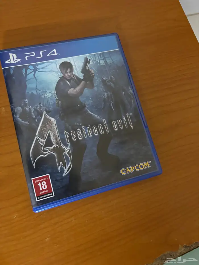 سوني 3 مع يدتين و سلكين شاحن ومع شريط سوني 4 3