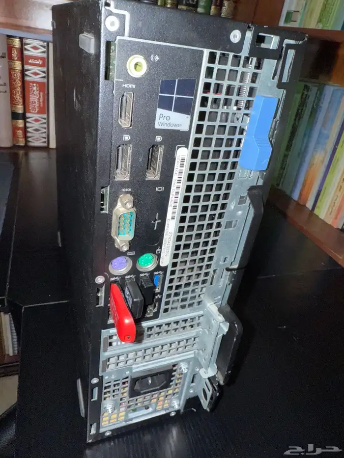 كبيوتر مكتبي. على سوم 0