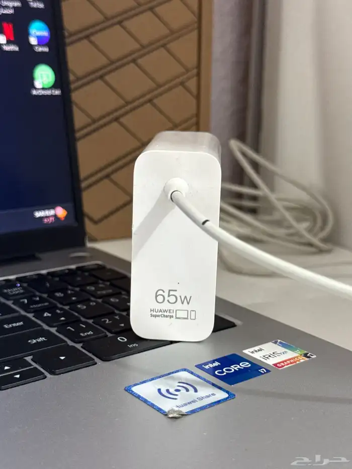 لابتوب هواوي معالج إنتل i7 نظيف جدا بكامل اغراضه 3