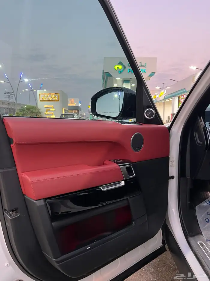رنج روفر 9