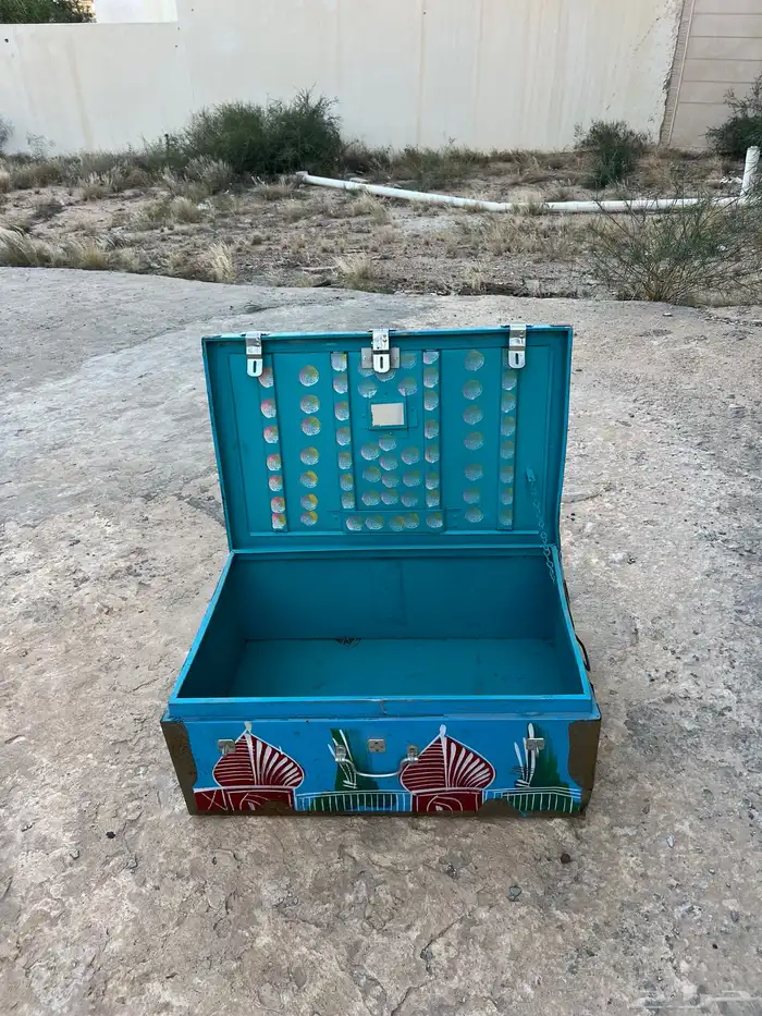 شنطة تراثية قديمة حجم كبير 0