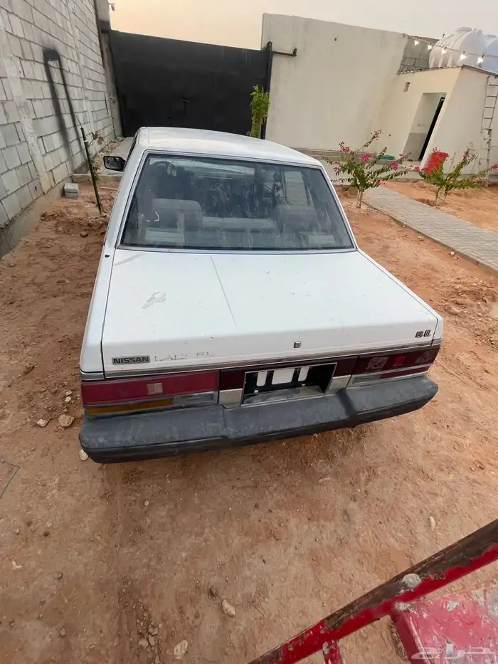 نيسان لوريل 1985 200L تشليح قطع 33