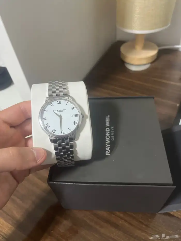 Raymond Weil Geneve Watch 0