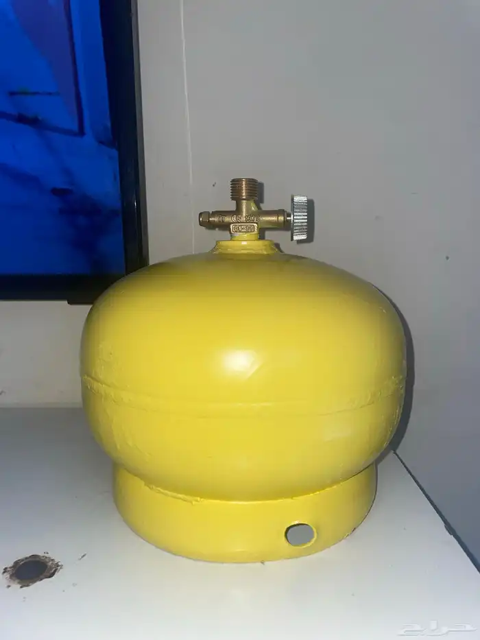 دبه غاز إيطالي قديمه ( سفرت ) 0
