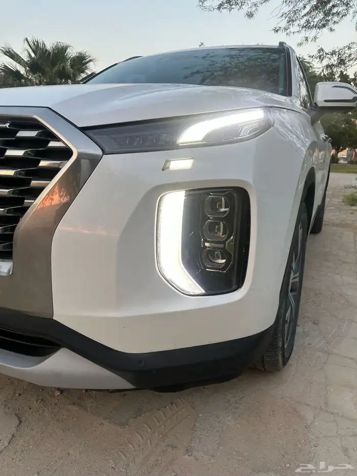 للبيع باليسيد 2019 ابيض داخل اوف وايت 22