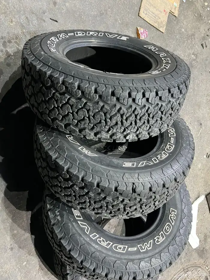 كفرات ماكسس حجري فتك مقاس 265 70 16 7