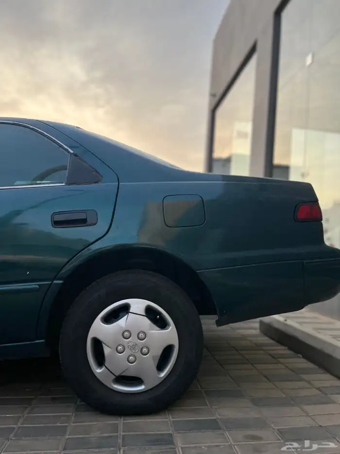 كامري موديل 98 لون أخضر 4