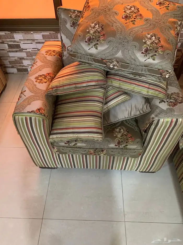 كنب امريكي طقم كامل خشب ممتاز 1